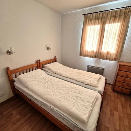 De Florence - 4 Pieces Pour 8 Personnes 15 * Modane